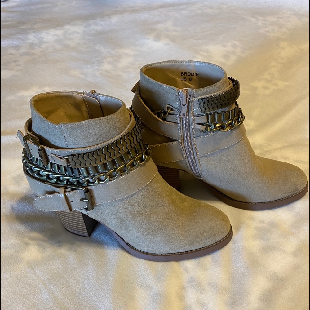 Leila Stone Booties